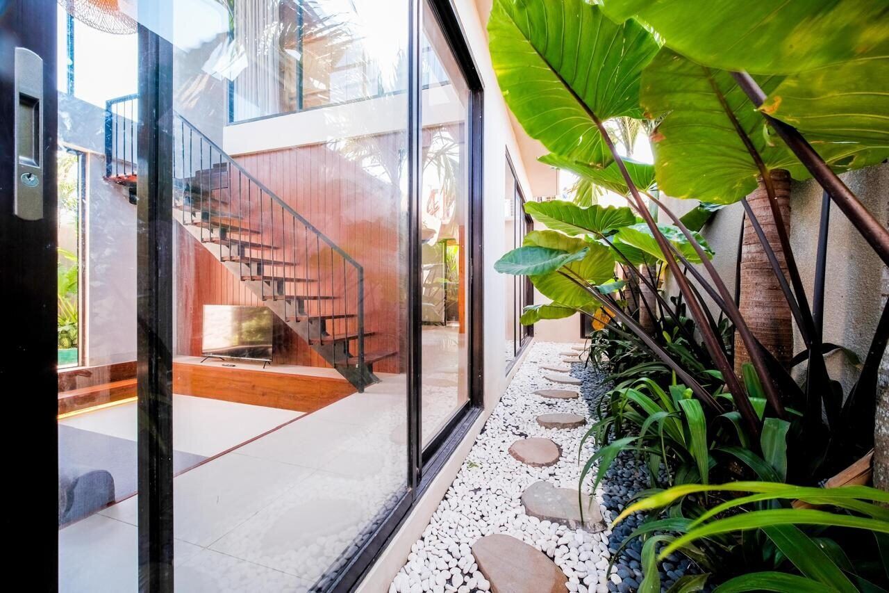 Tropical Lush 2-Bedroom Villas with Ocean View