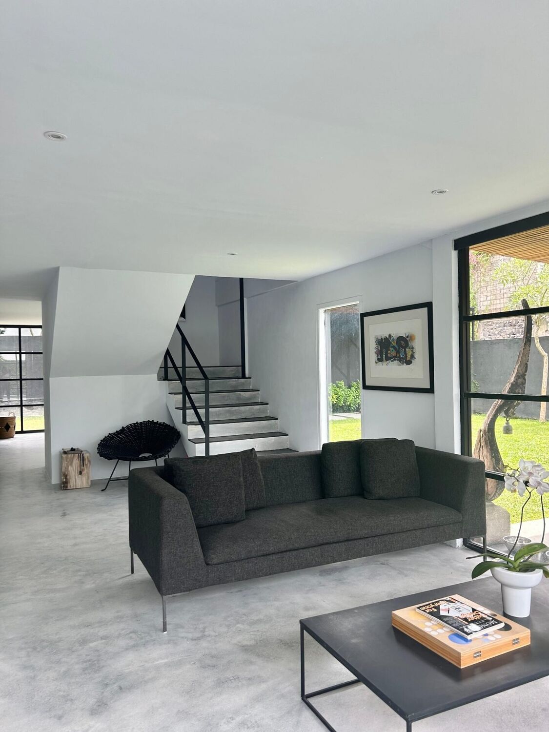 Spacious 5-Bedroom Villa in Canggu