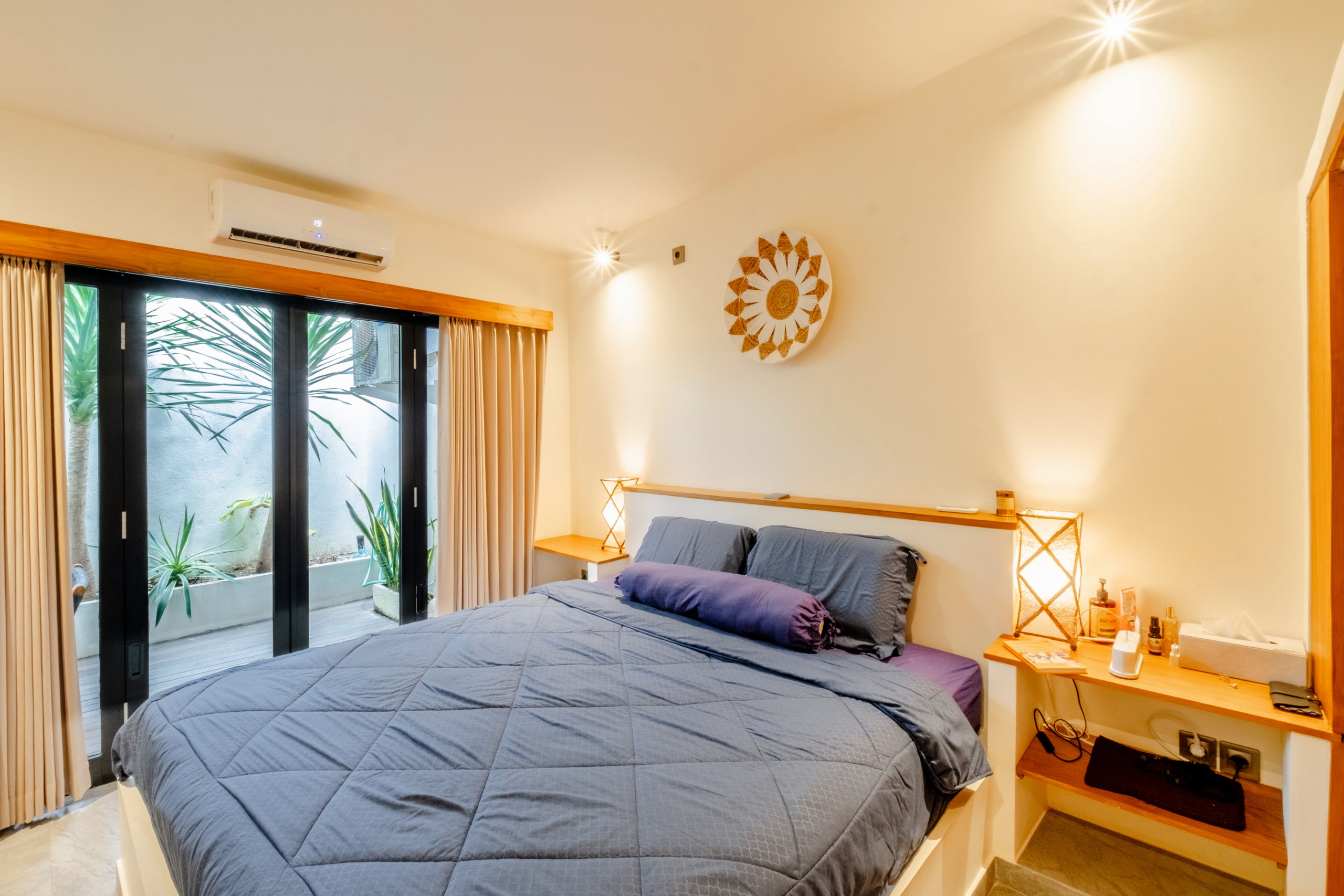 3BR Villa with Bungalow