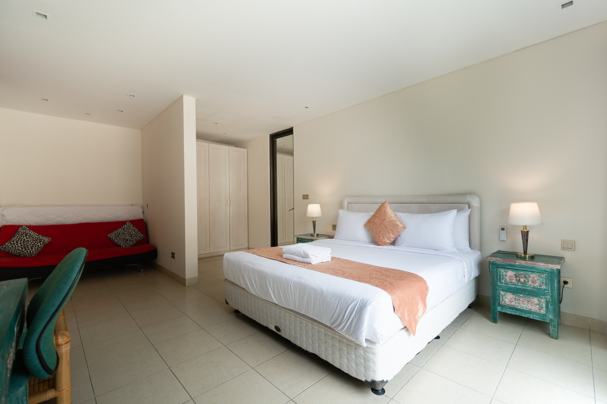 Turnkey Villa Complex in Seminyak – Established ROI