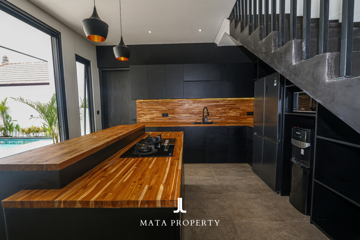 3-Bedroom Villa in Umalas with Enclosed Living Room