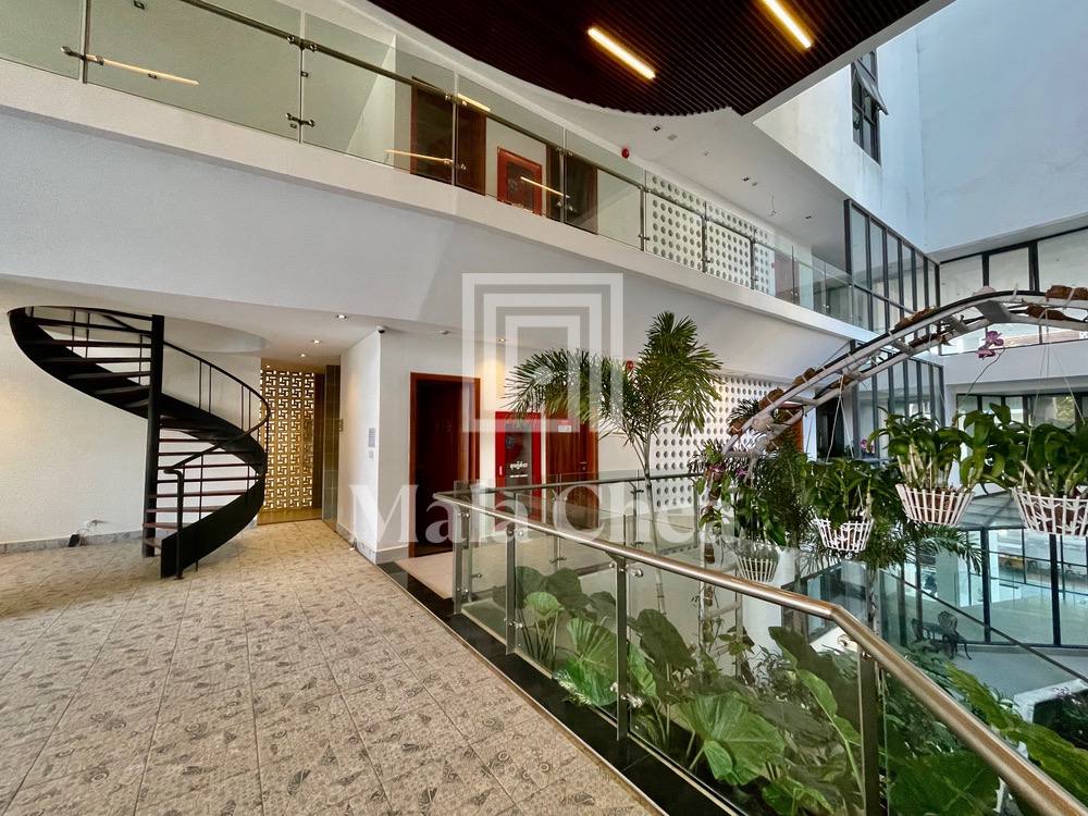 Modern 3-Bedroom Serviced Apartment – Central BKK1