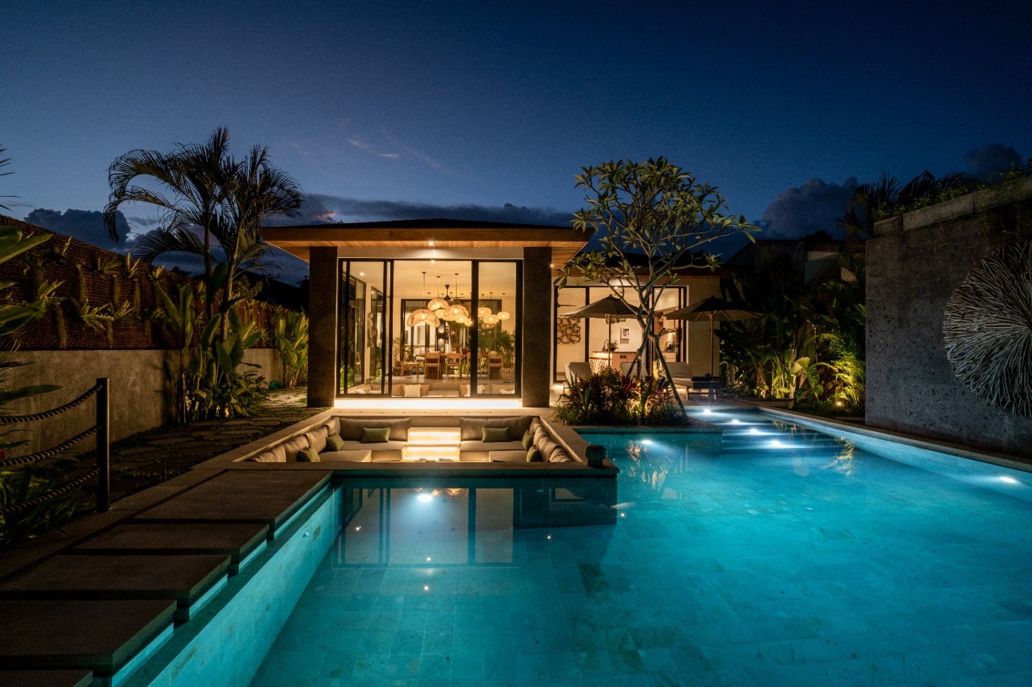 Spacious 5-Bedroom Jungle Villa for Sale 