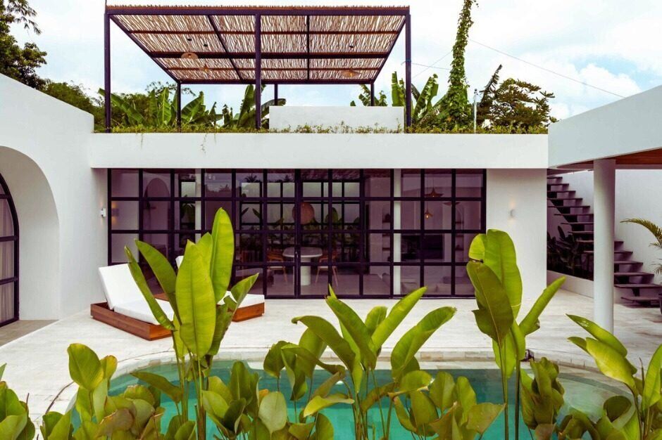 Contemporary 2-Bedroom Villa with Rooftop Terrace