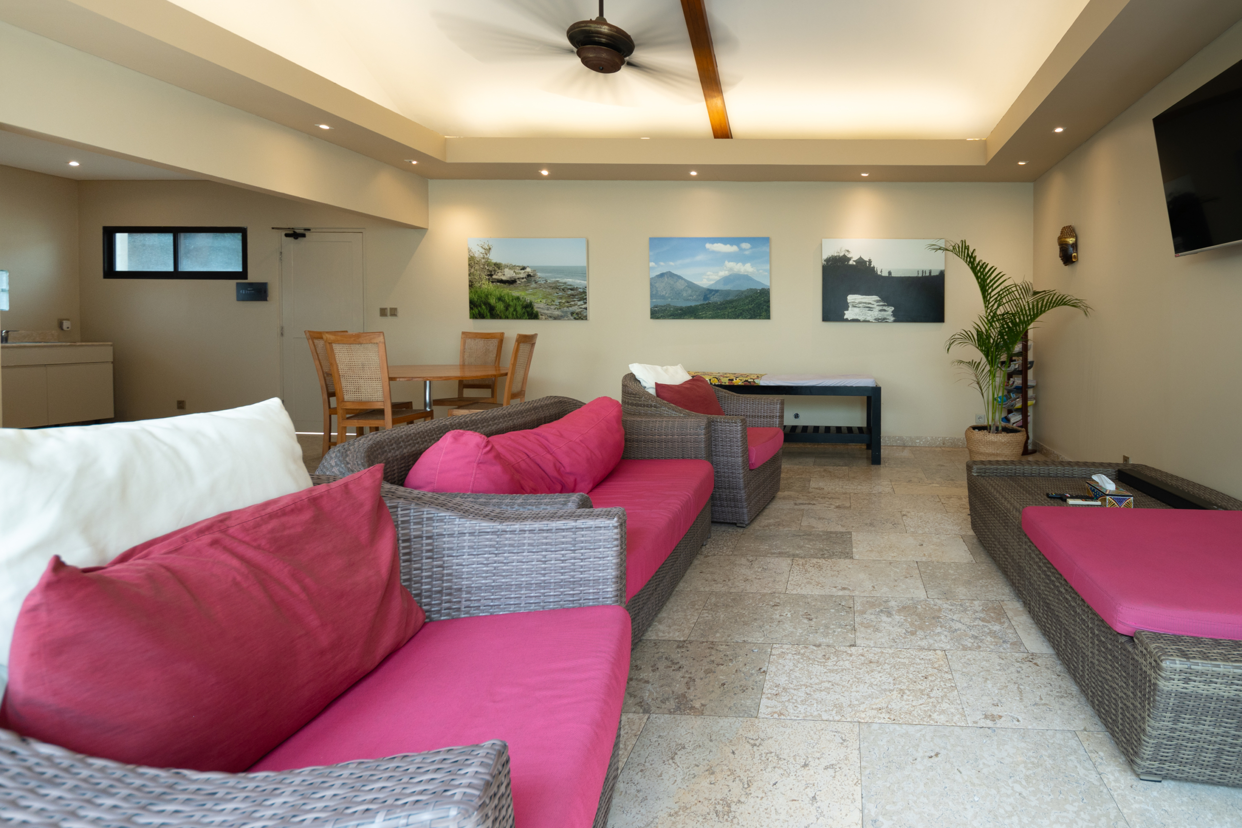 Turnkey Villa Complex in Seminyak – Established ROI