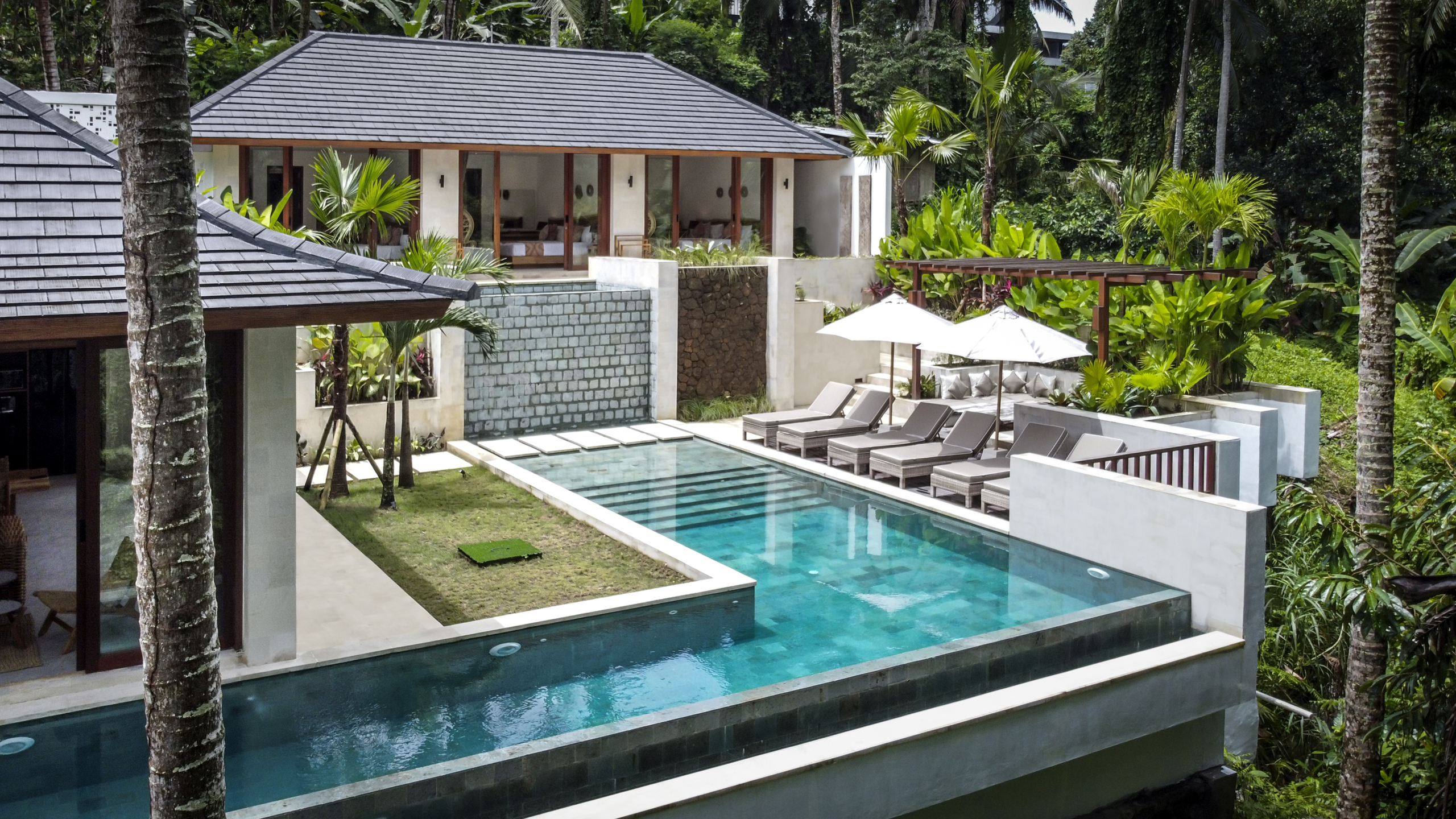 Serene 3-Bedroom Jungle Villa