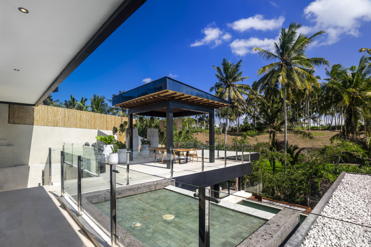 Beautiful Villa with Jungle Views