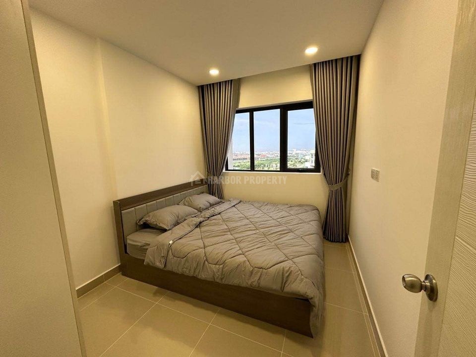 Condo 2 Bedroom for rent Parkland Condo TK