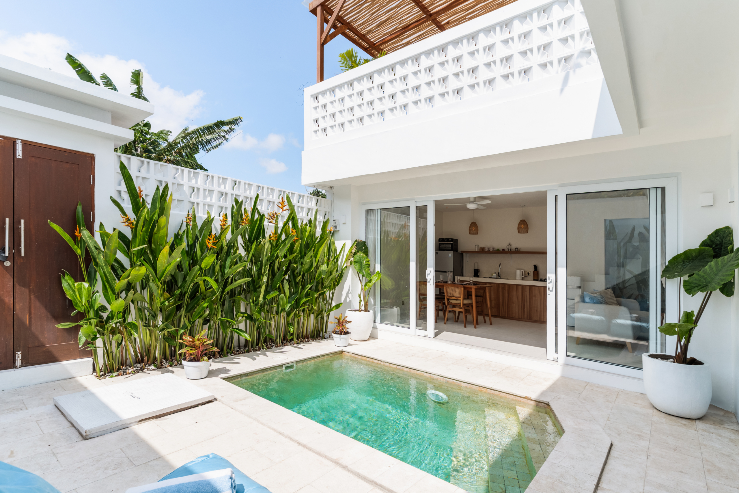 Modern 1-Bedroom Villa with Office in Canggu