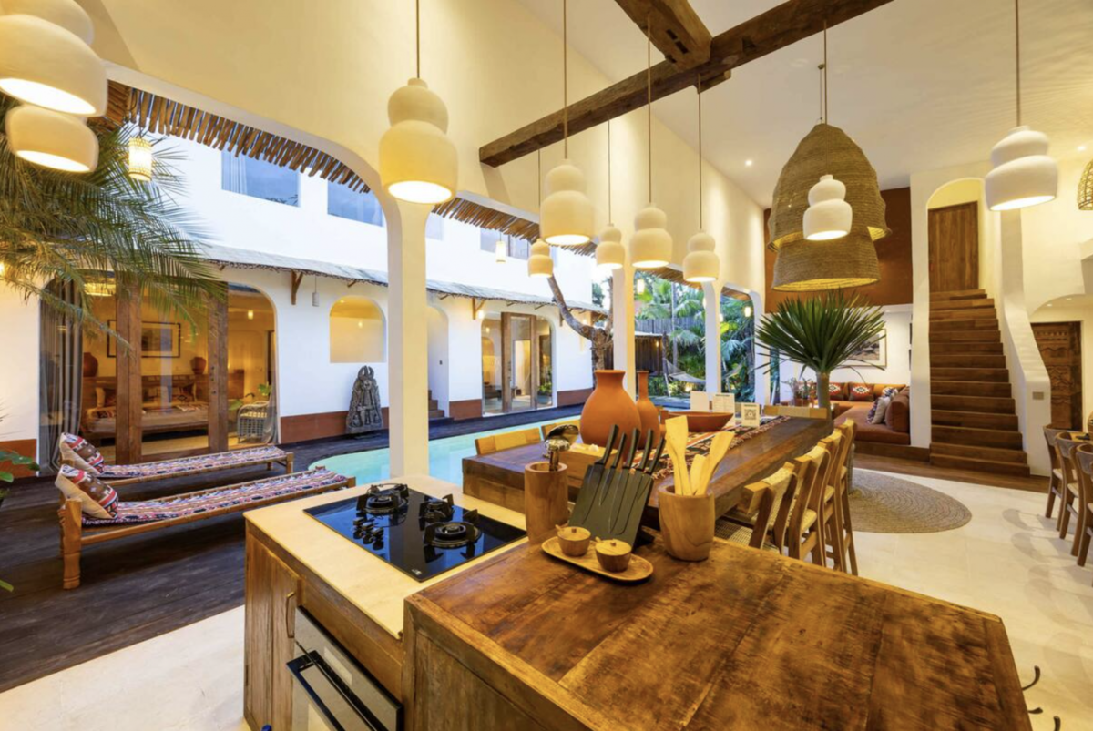 Spacious 4-Bedroom Villa with Mezzanine