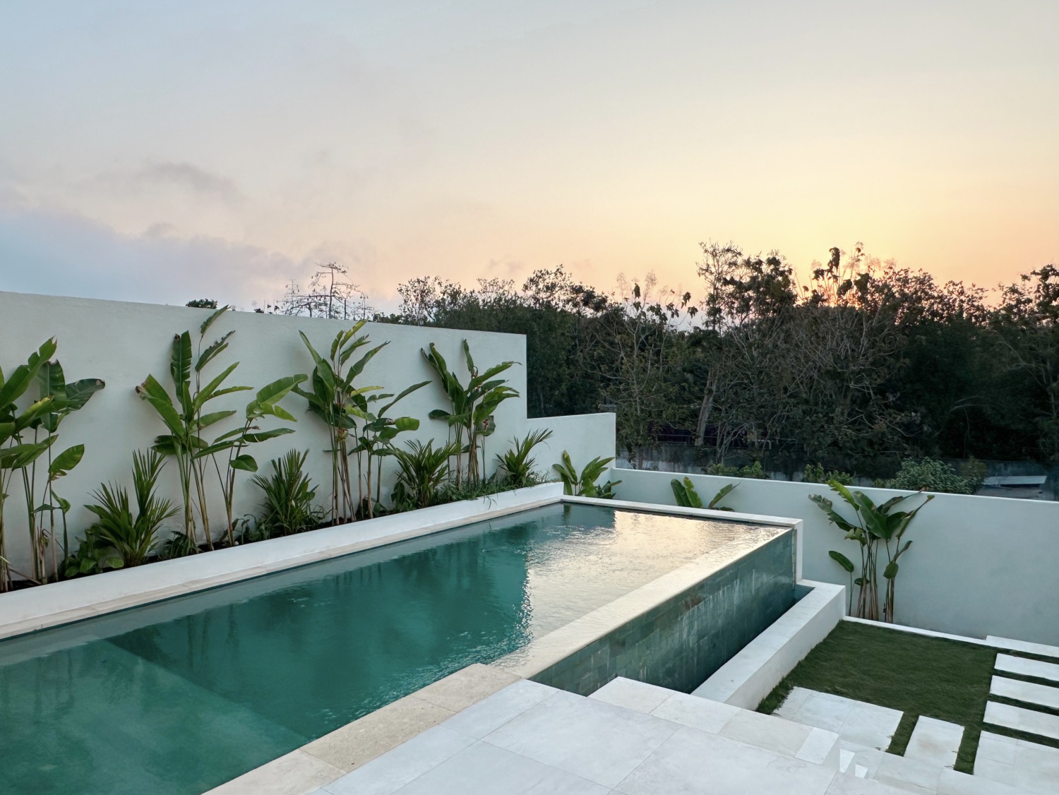 Tranquil 1-Bedroom Villa with Views