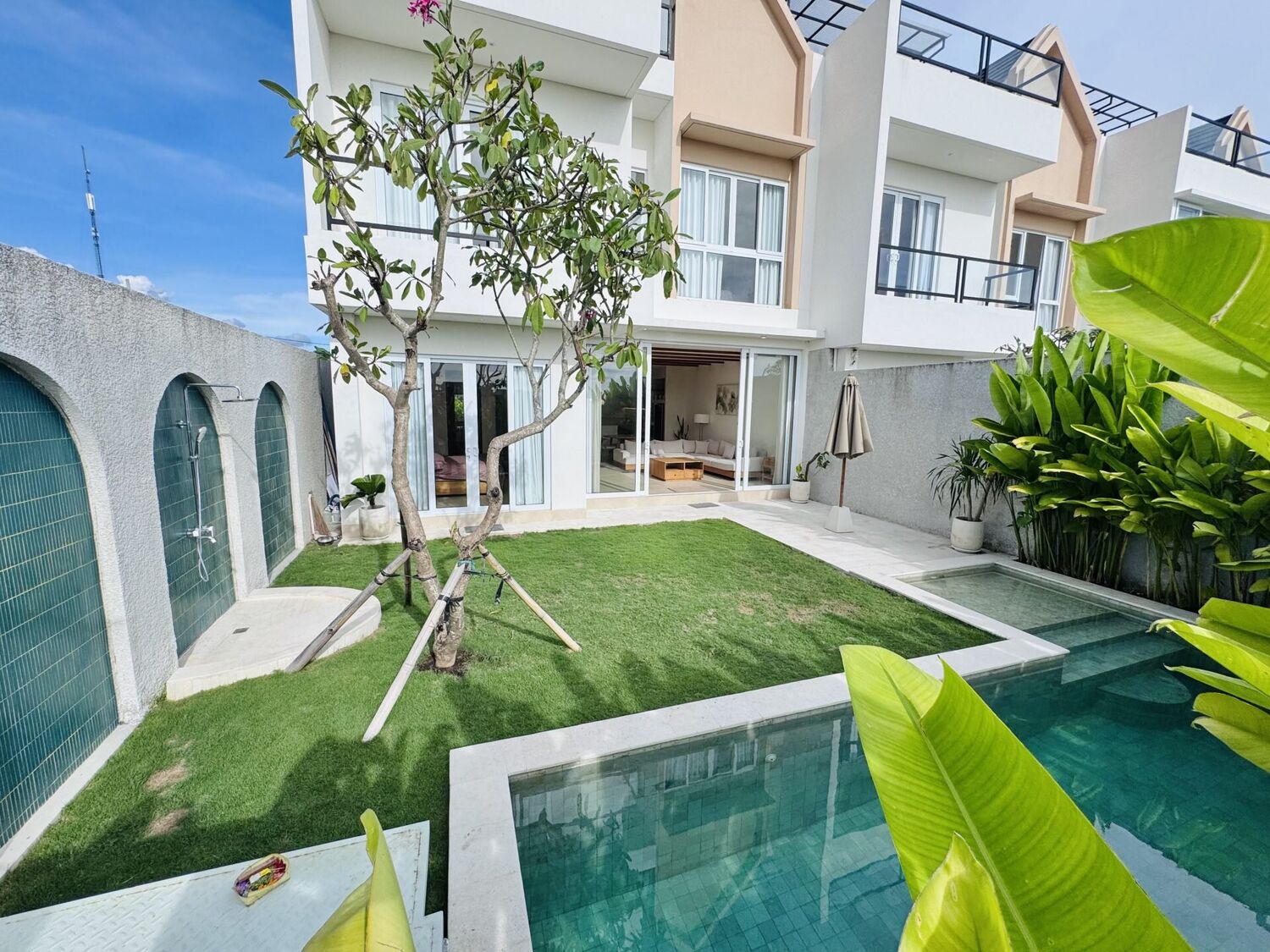 Panoramic Rice Fields and Ocean View Villa