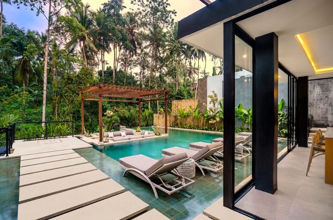 Luxury 4-Bedroom Villa with Jungle Views