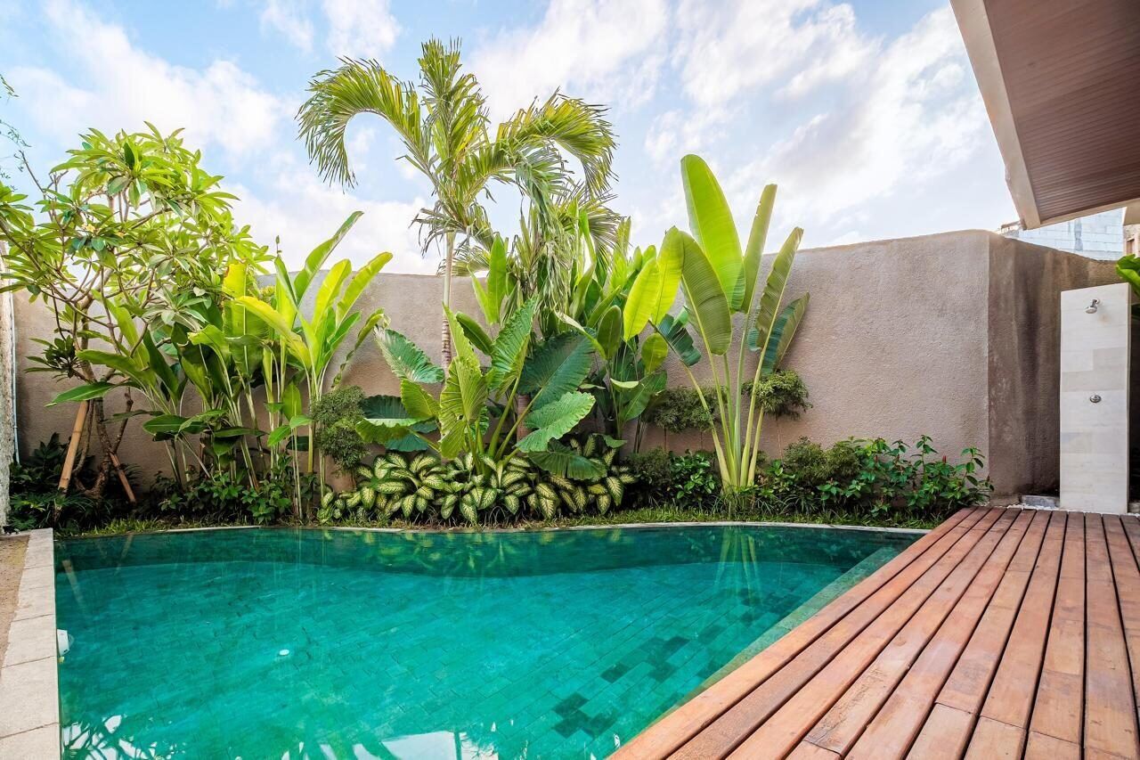 Tropical Lush 2-Bedroom Villas with Ocean View