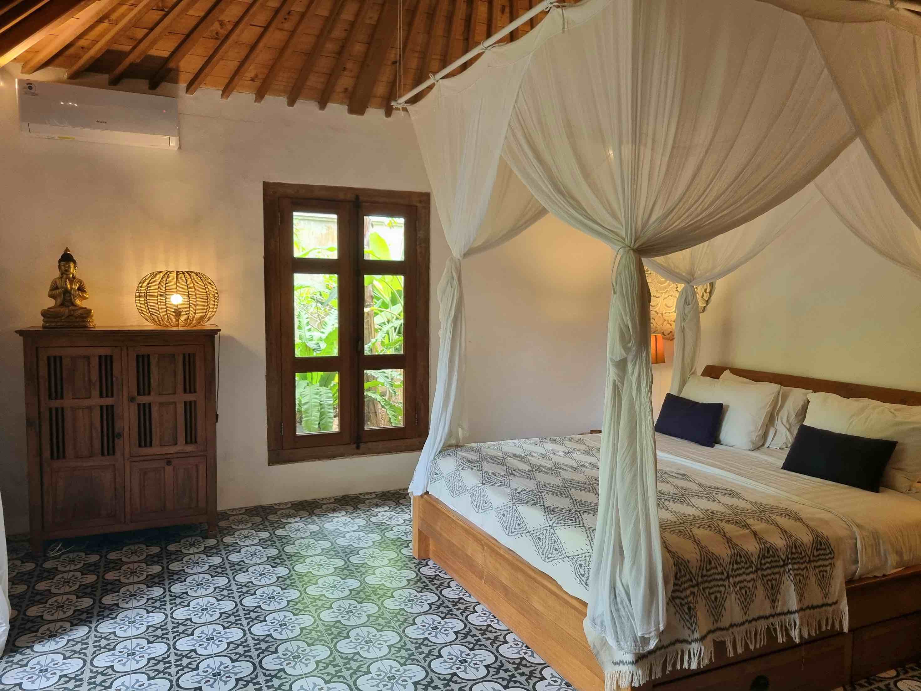 Elegant 4 BR Joglo Tropical Villa in Umalas