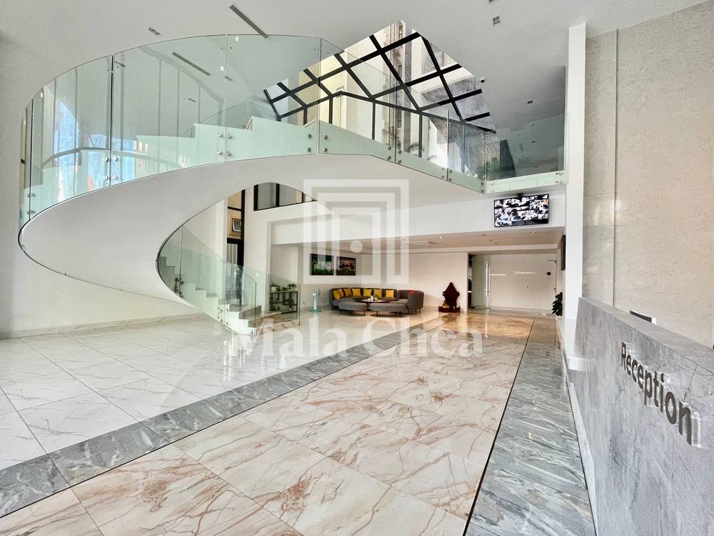 Modern 3-Bedroom Serviced Apartment – Central BKK1