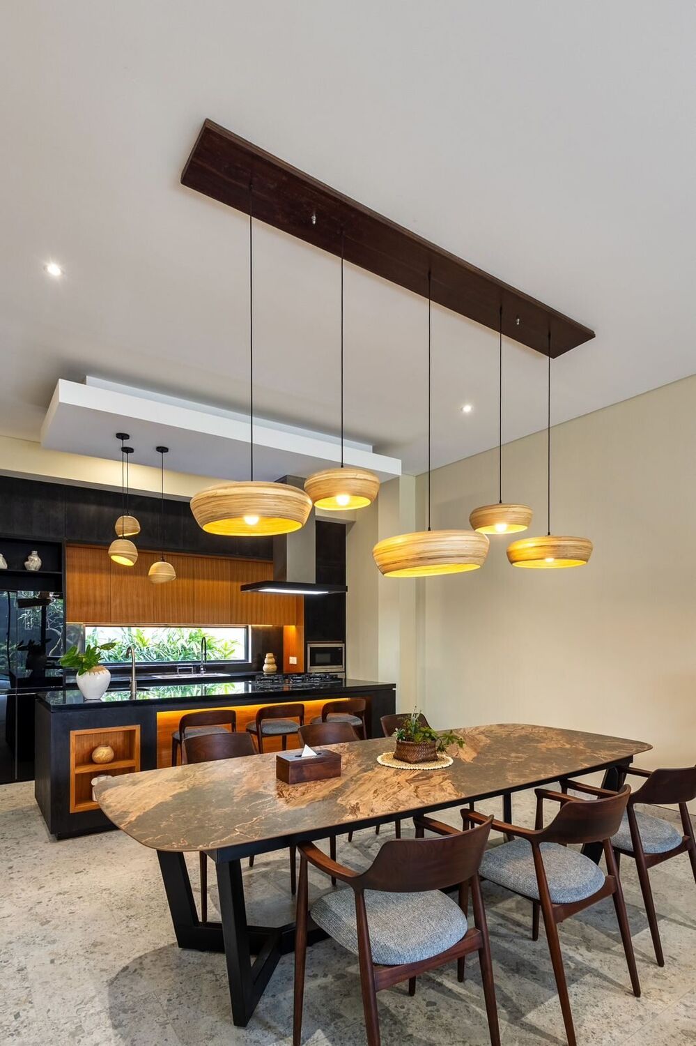 Luxurious 3-Bedroom Villa with Seaview 