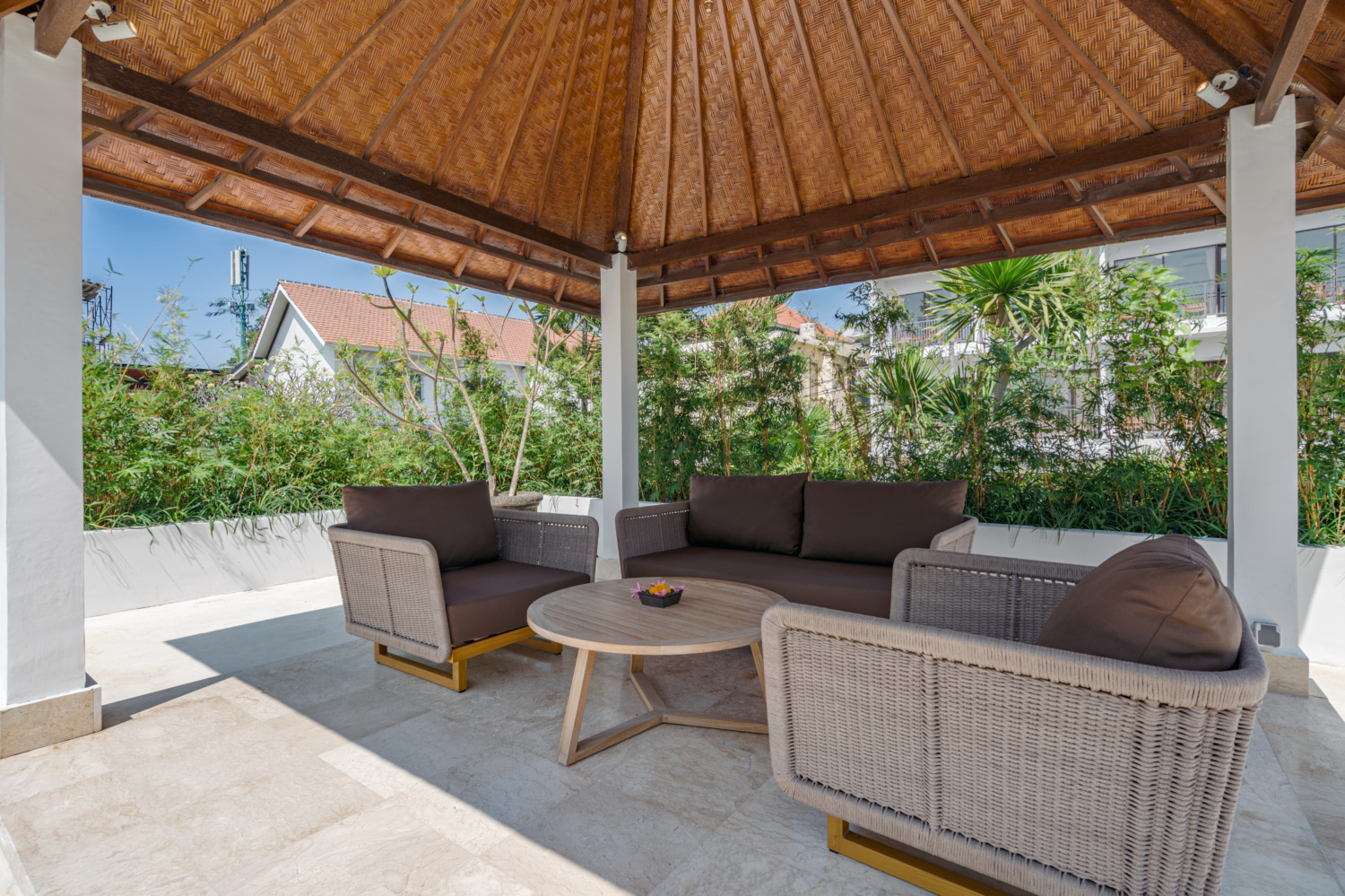 18% ROI Spacious 4-Bedroom Villa for Sale