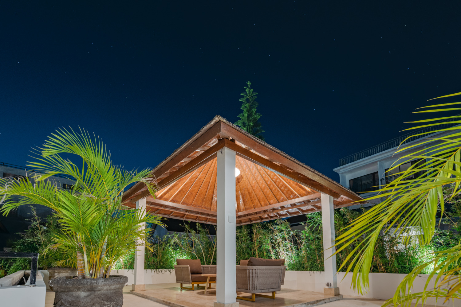 18% ROI Spacious 4-Bedroom Villa for Sale