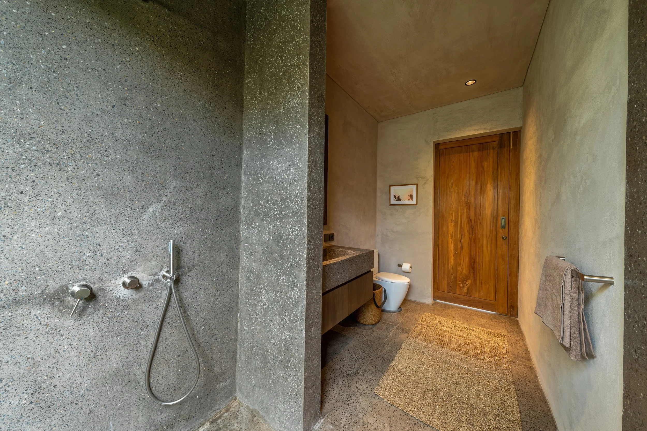 A Tropical Hideaway 2 BR Villa Facing The Rice Fields in Seseh