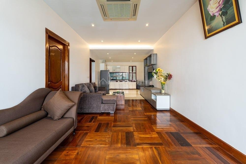 Luxury Apartment Building for Rent in BKK1