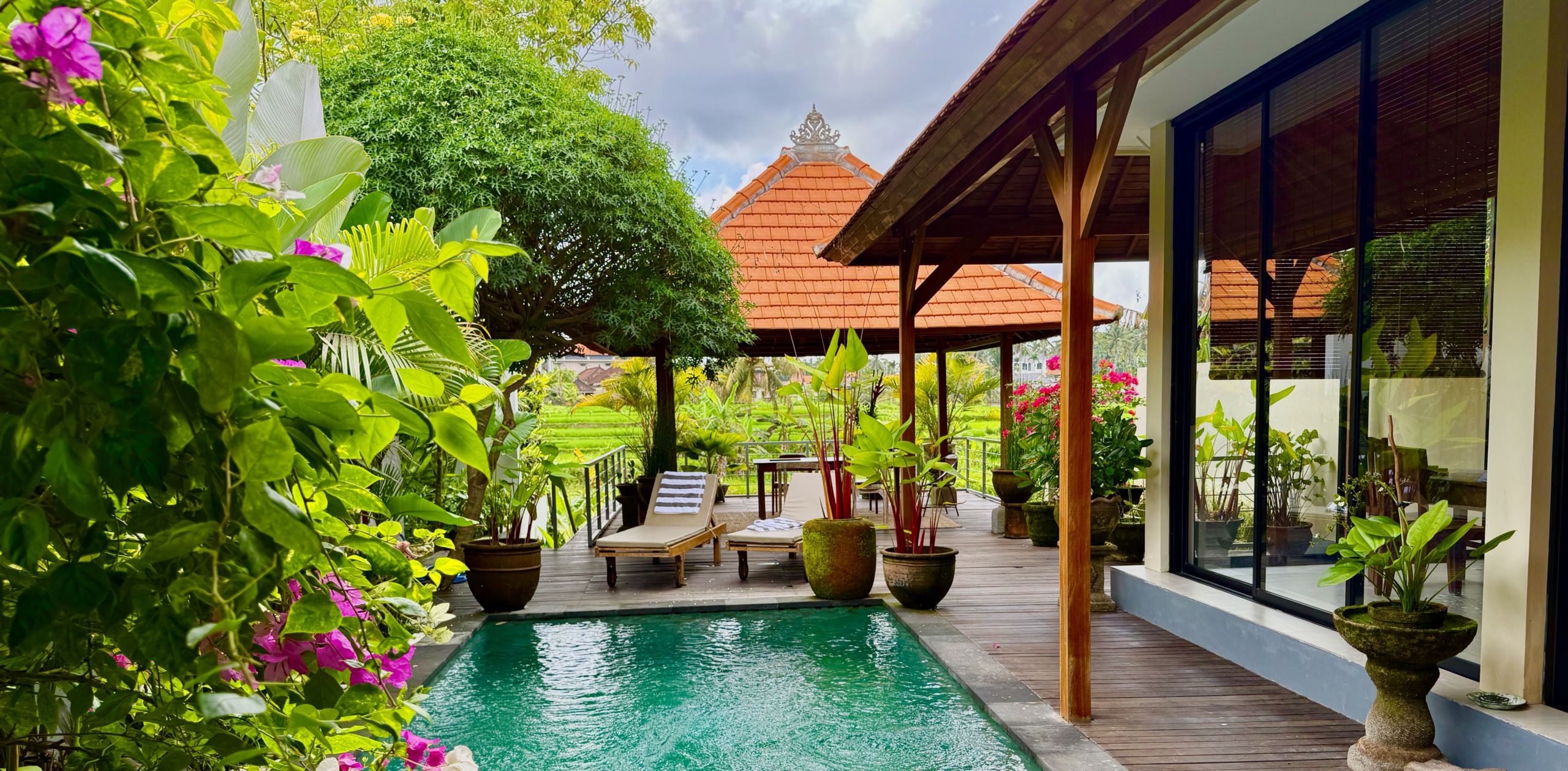 2-Bedroom Villa with Studio & Ricefield Views in Junjungan