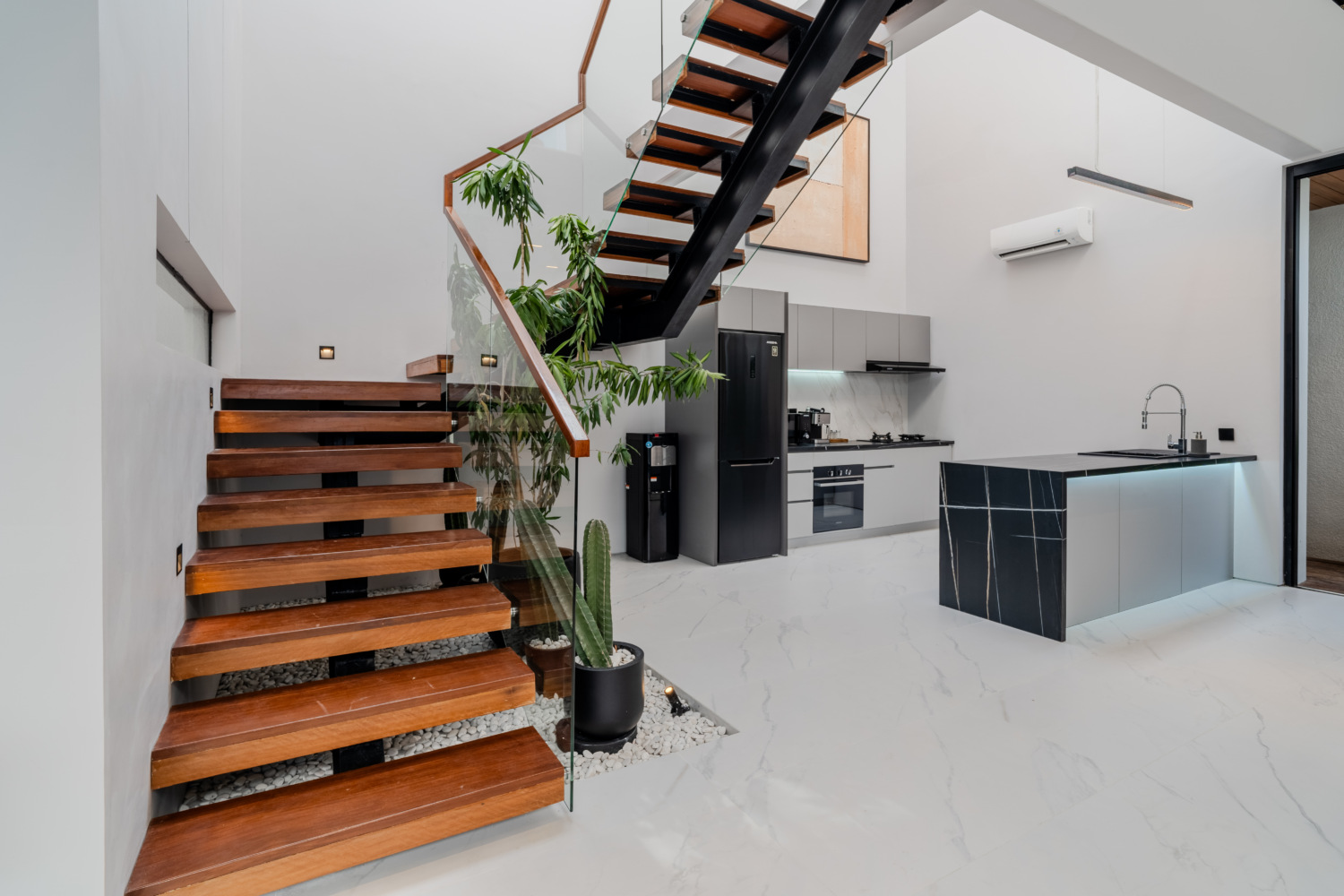 Brand-New 2-Bedroom Luxury Villa