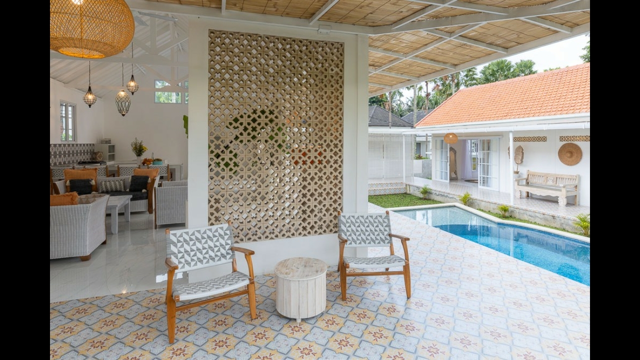 Beautiful Tropical Style Two Bedroom Villa