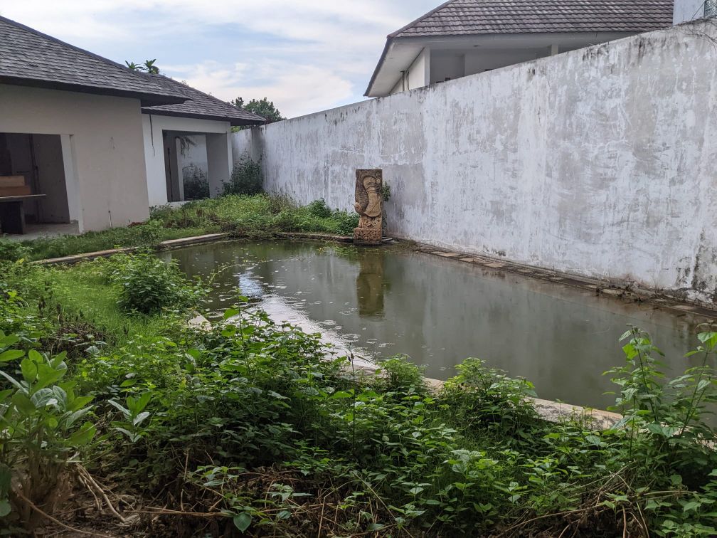 Villa Next to Pacific Beach Resort