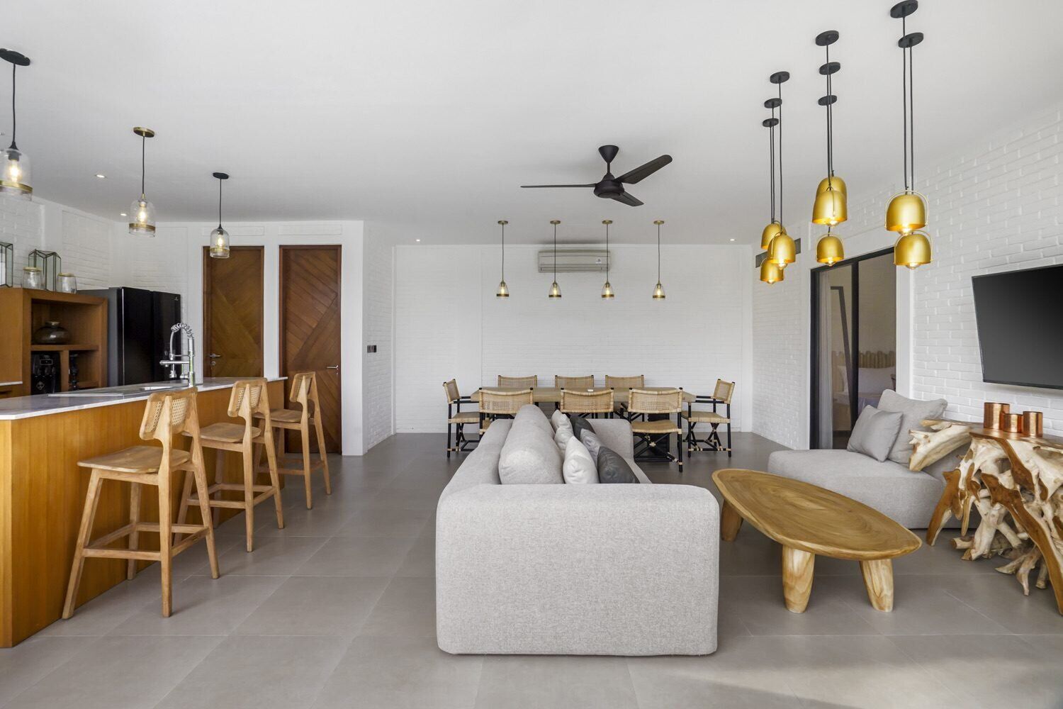 Contemporary 3-Bedroom Villa