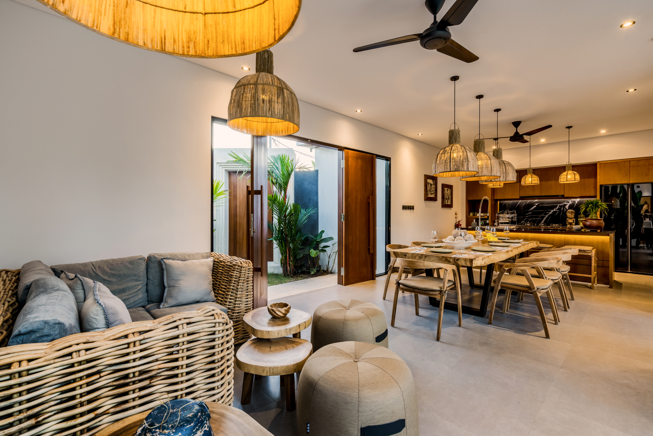 5-Bedroom Villa in Mas, Ubud – Rice Field Views & Rental Potential