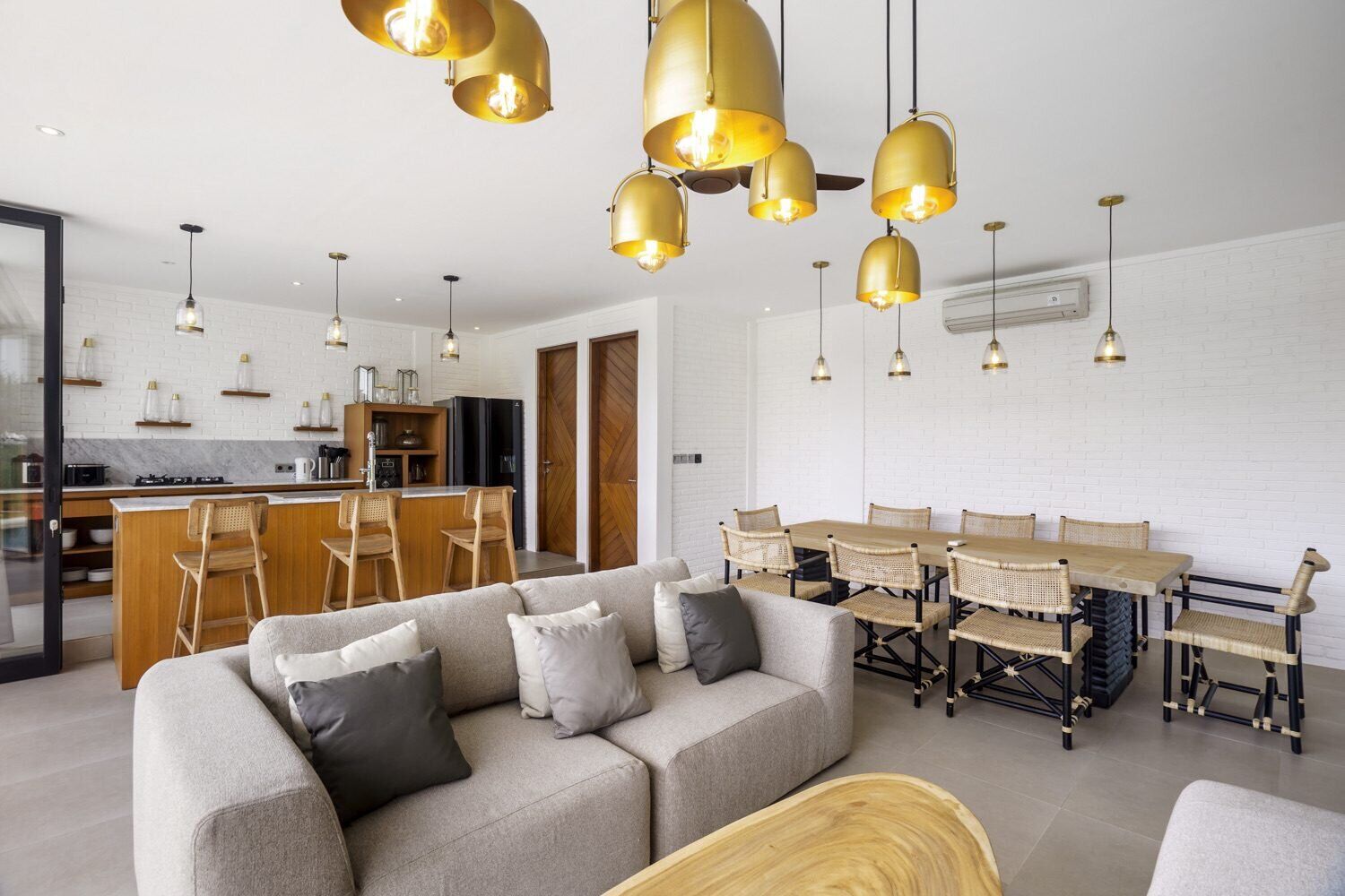 Contemporary 3-Bedroom Villa