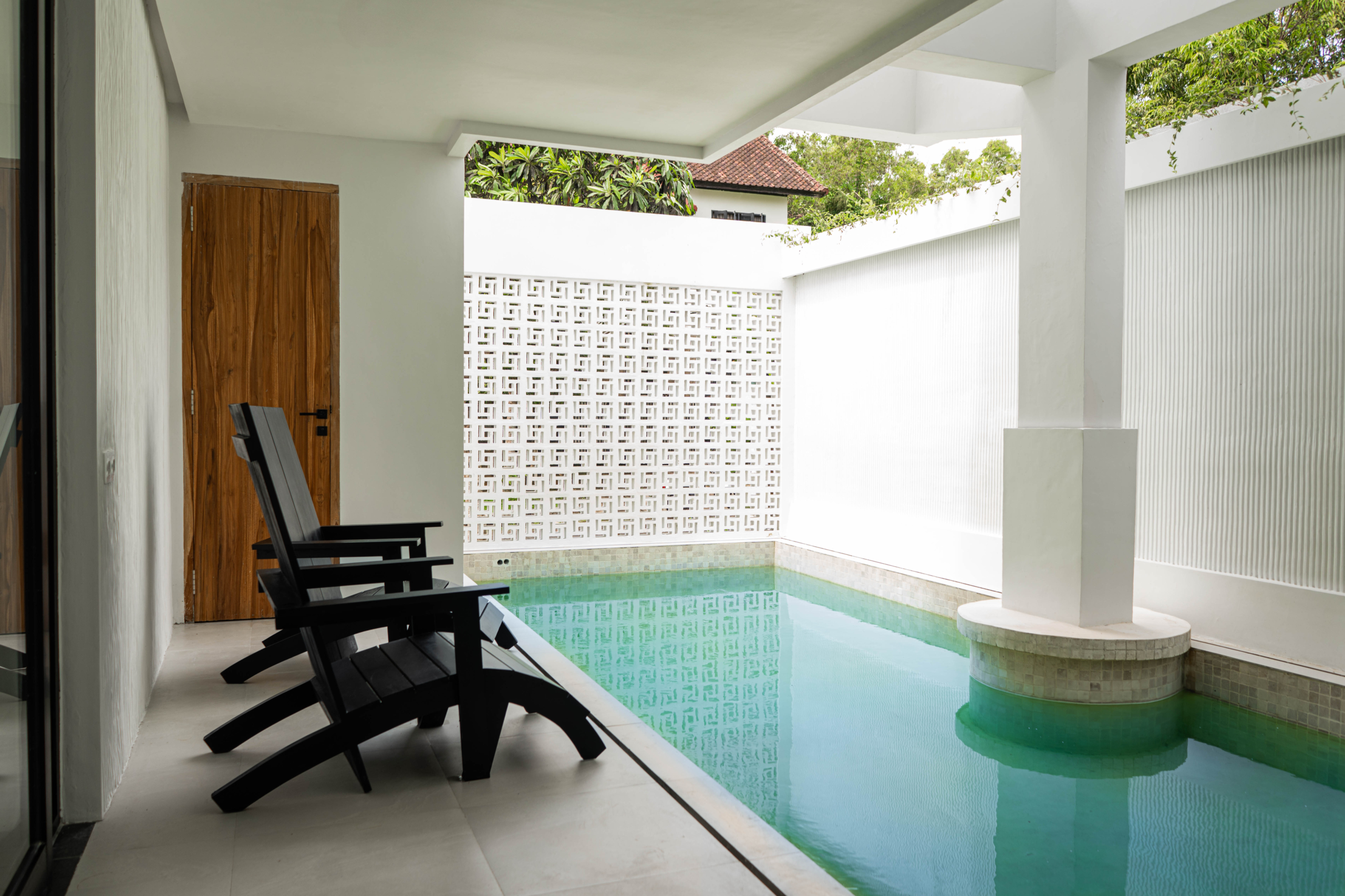 Luxury 3-Bedroom Villa with Rooftop Ocean Views