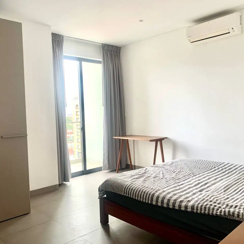 Minimalist One Bedroom Condo for Sale in BKK 1