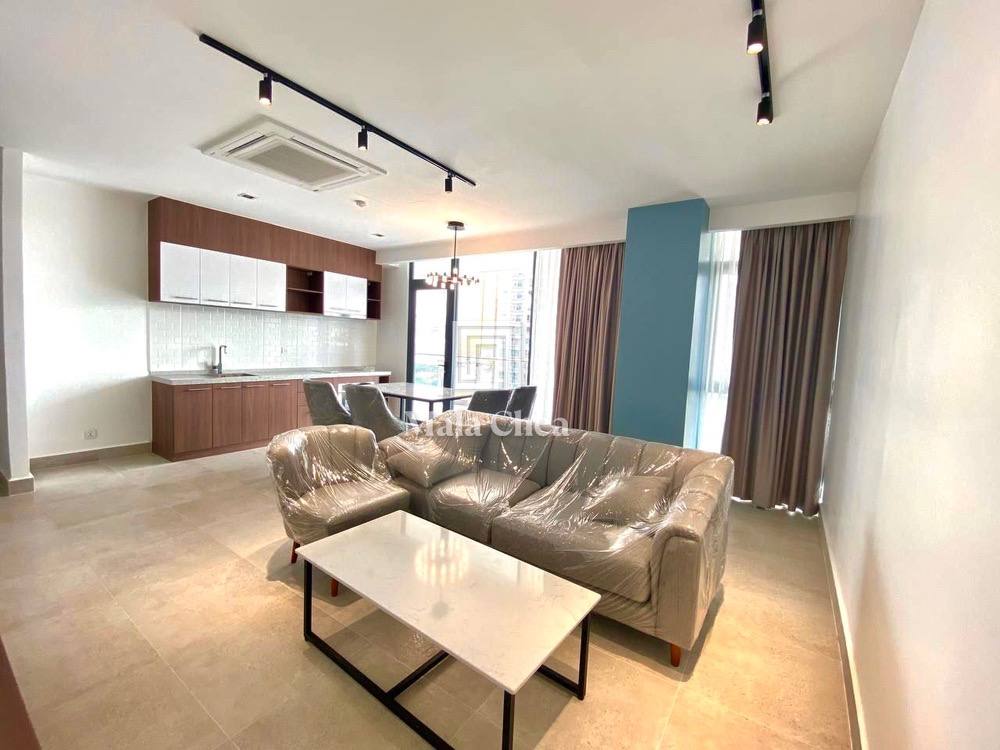 Modern 3-Bedroom Serviced Apartment – Central BKK1
