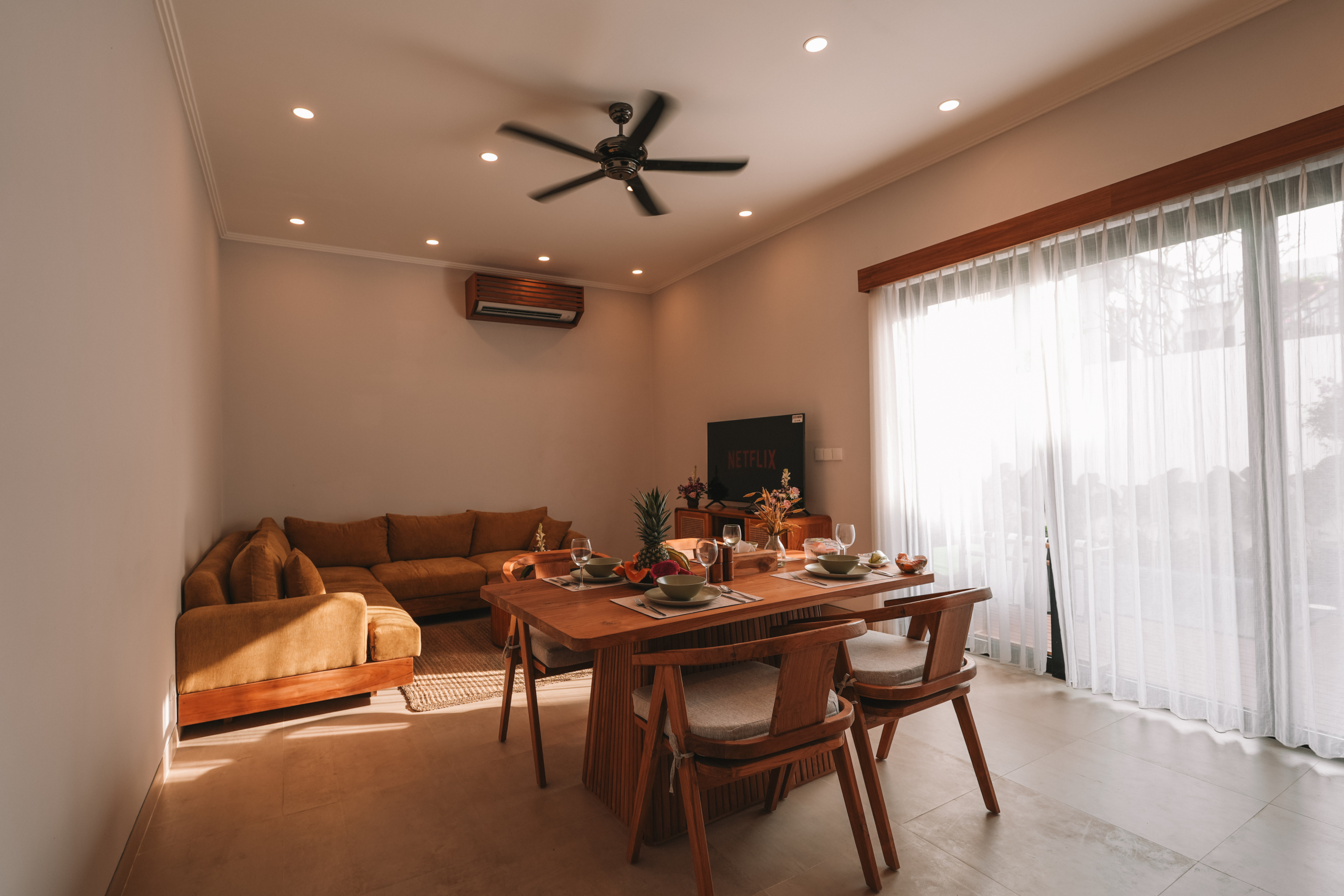 Beachside Family Villas in Sanur – Gated Community & ROI Potential