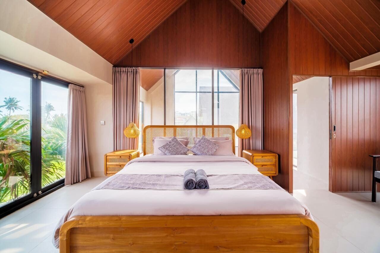 Tropical Lush 2-Bedroom Villas with Ocean View