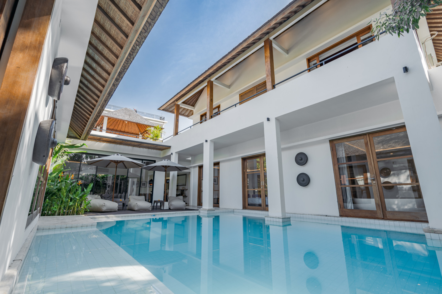 18% ROI Spacious 4-Bedroom Villa for Sale