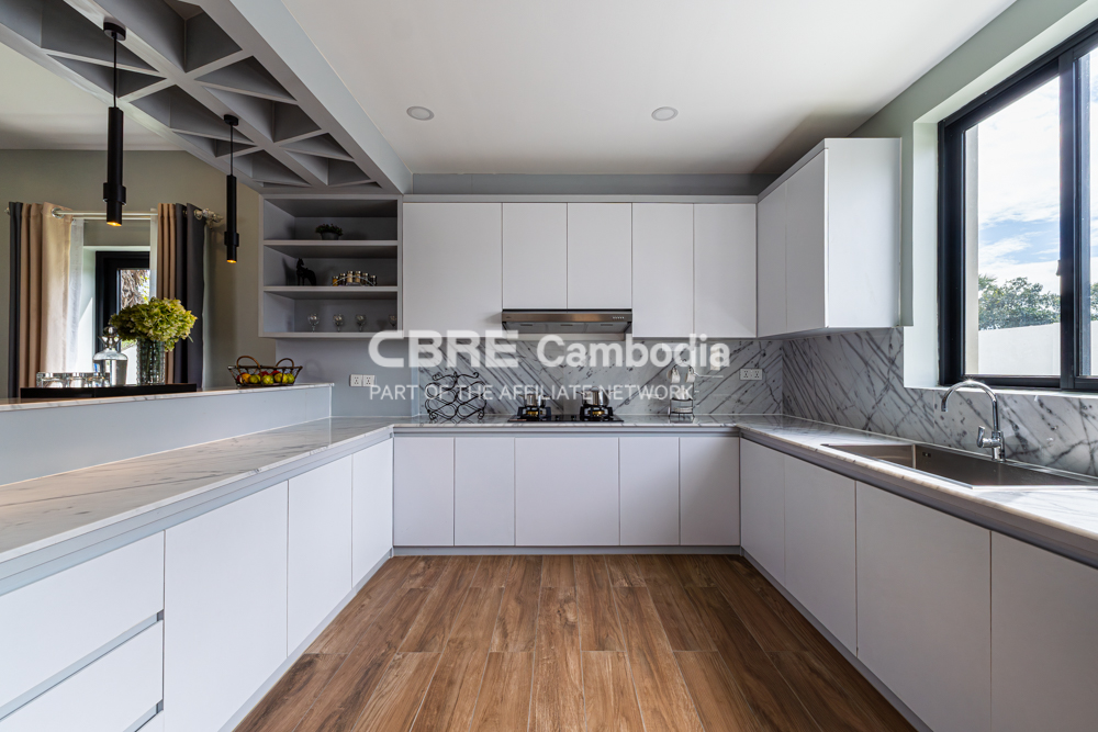 4 Bedroom Oasis Villa