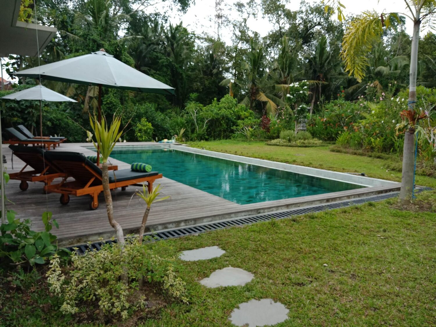 Exceptional 3-Bedroom Riverside Villa