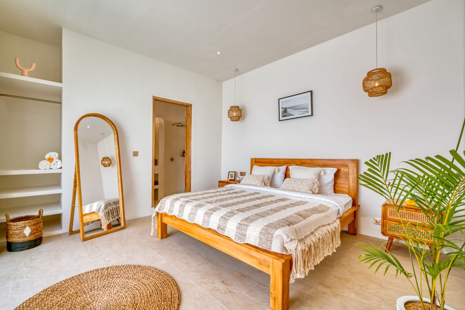 Stylish 2-Bedroom Villa 