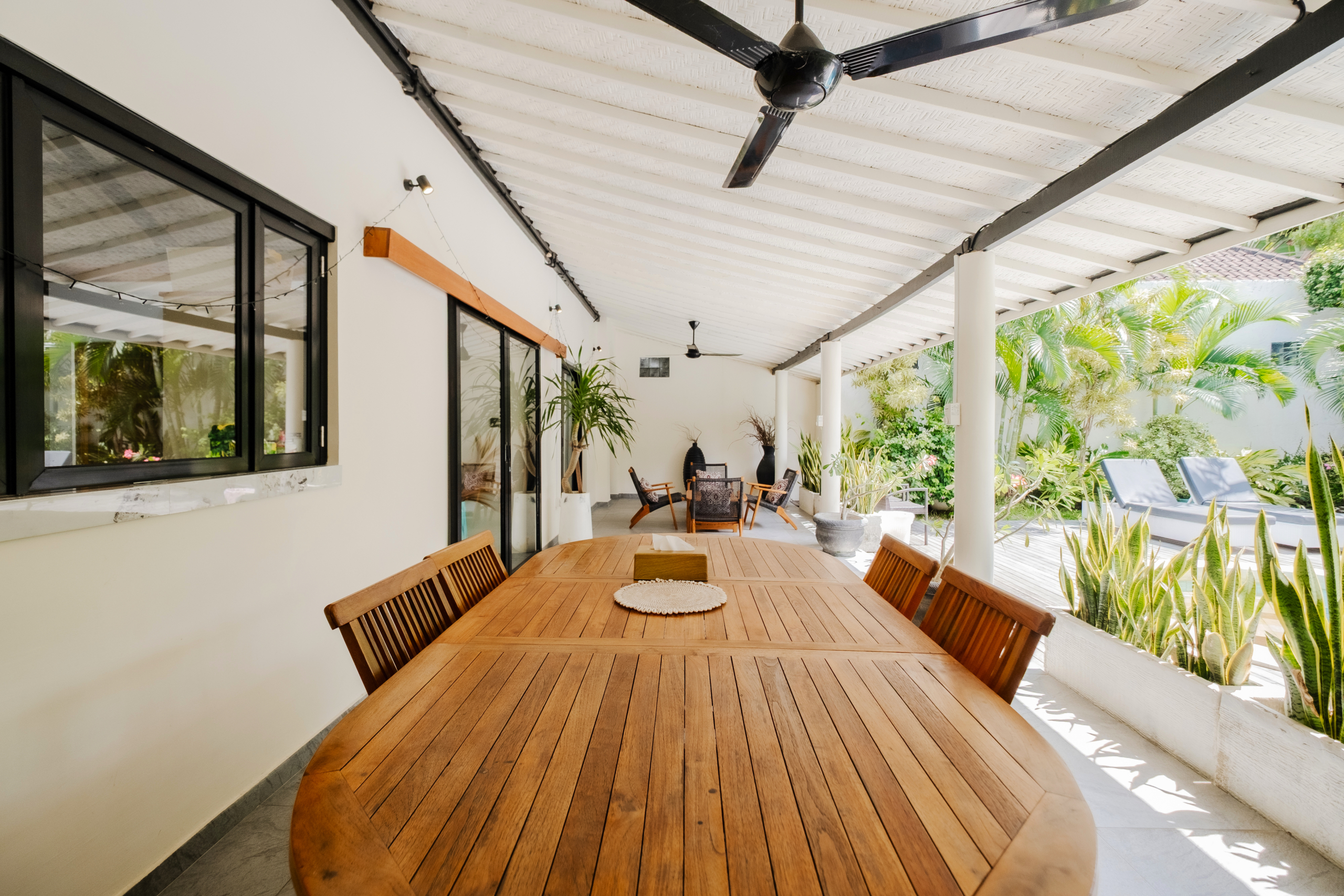 3BR Villa with Bungalow