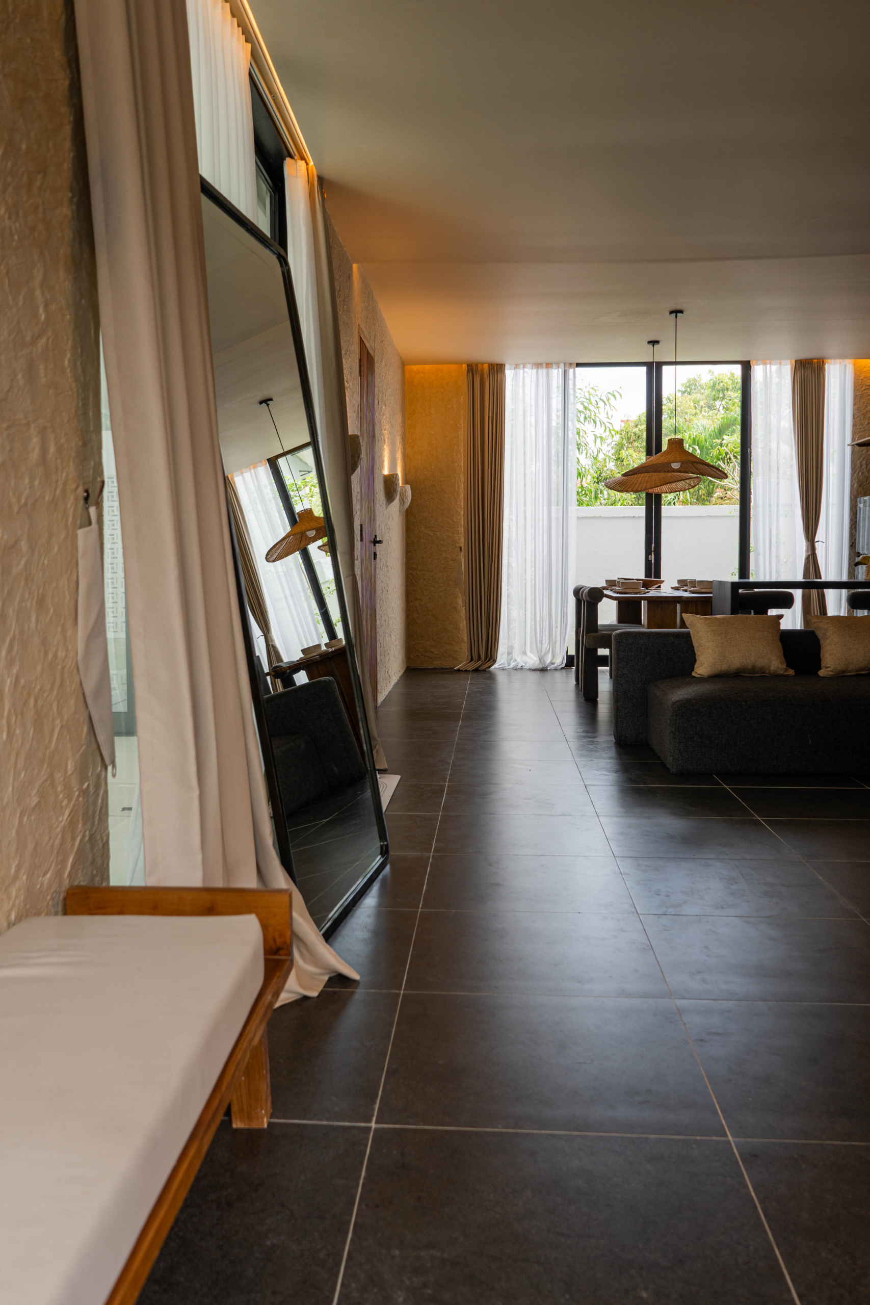 Luxury 3-Bedroom Villa with Rooftop Ocean Views