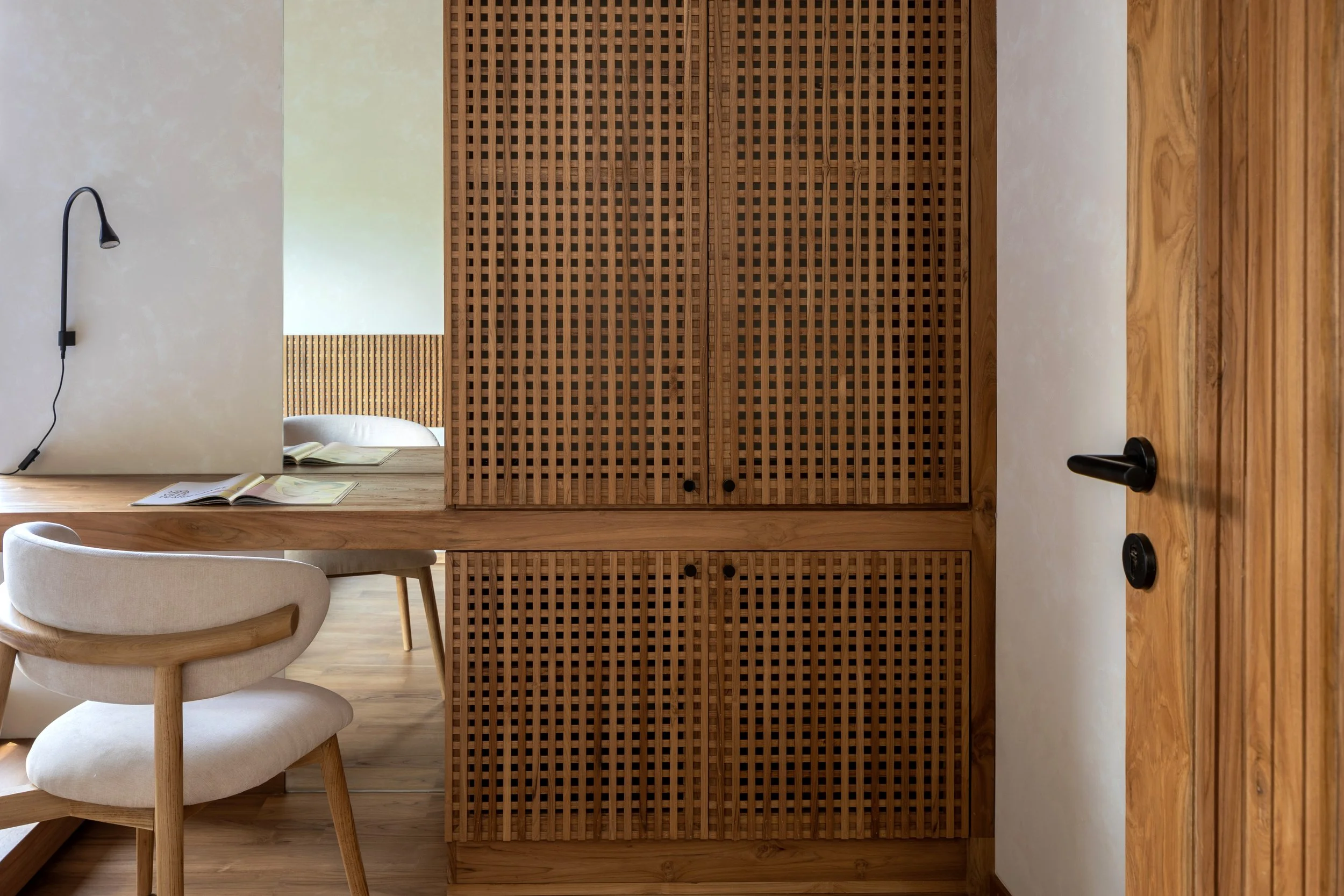 Monolithic 2 BR Villa with Tropical Soul in Ubud