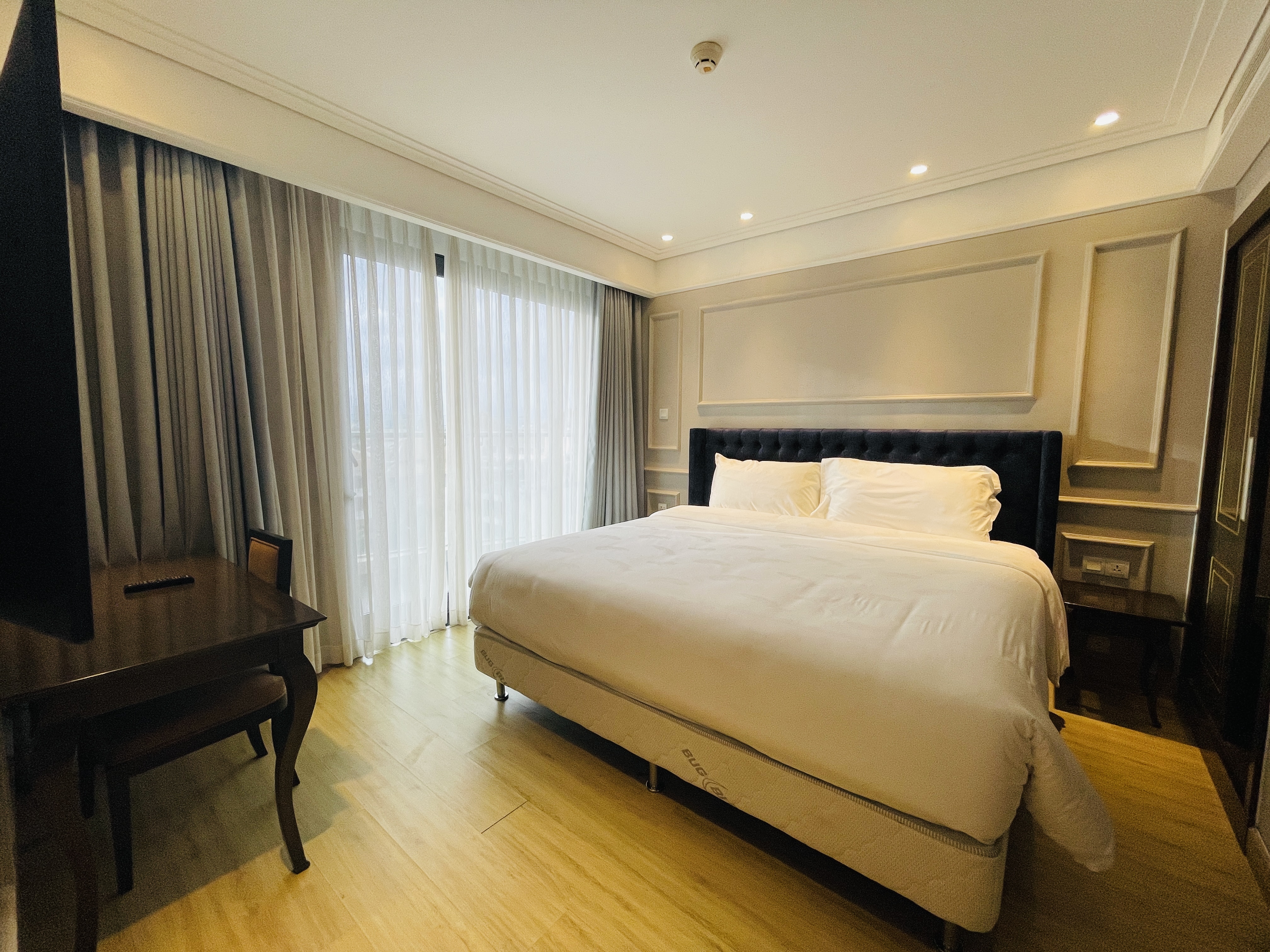 Luxury 1-Bedroom Apartment for Sale at Altara Suites Da Nang