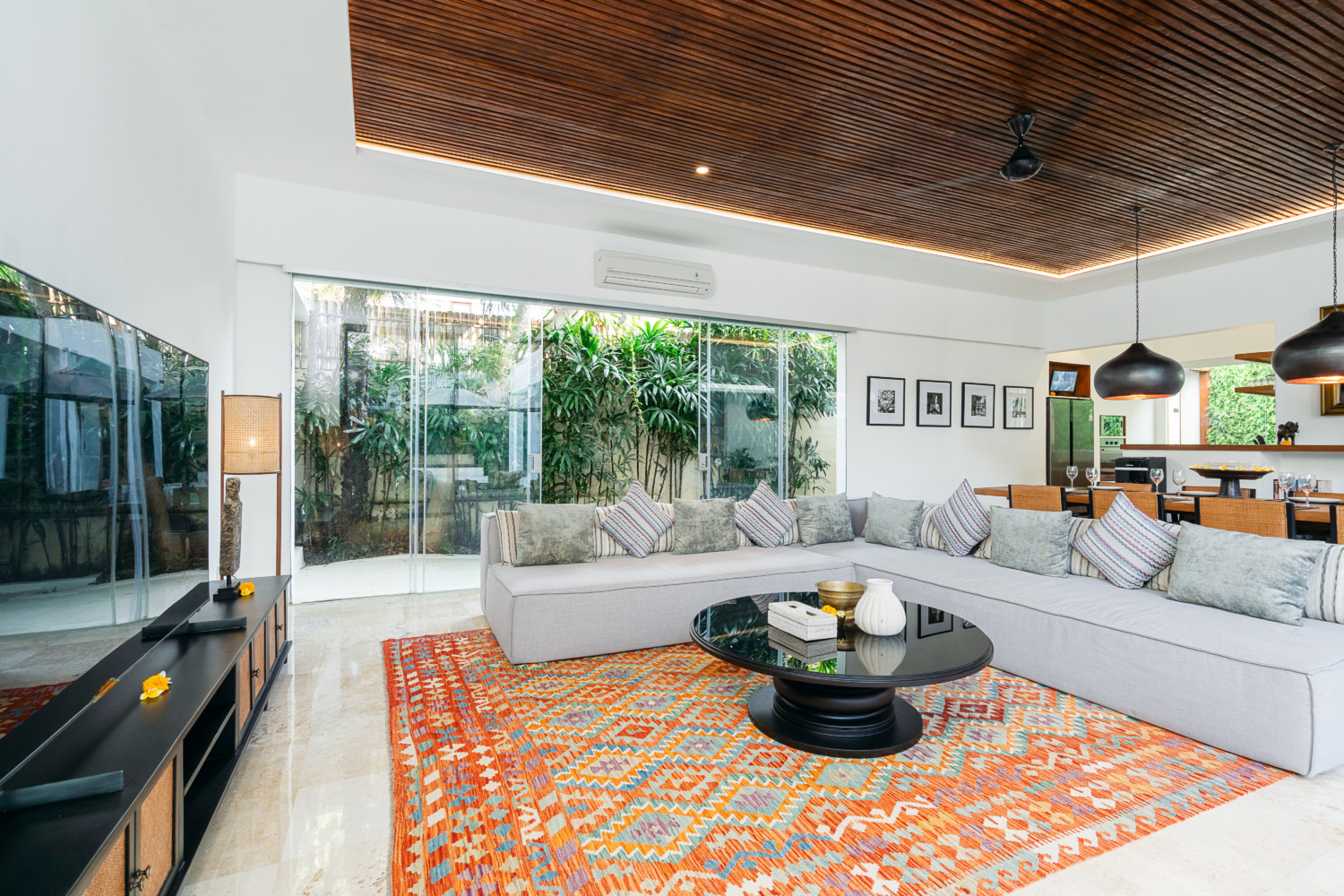 18% ROI Spacious 4-Bedroom Villa for Sale