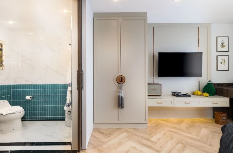 2BR Condo for Sale at 8 Atelier Pasak