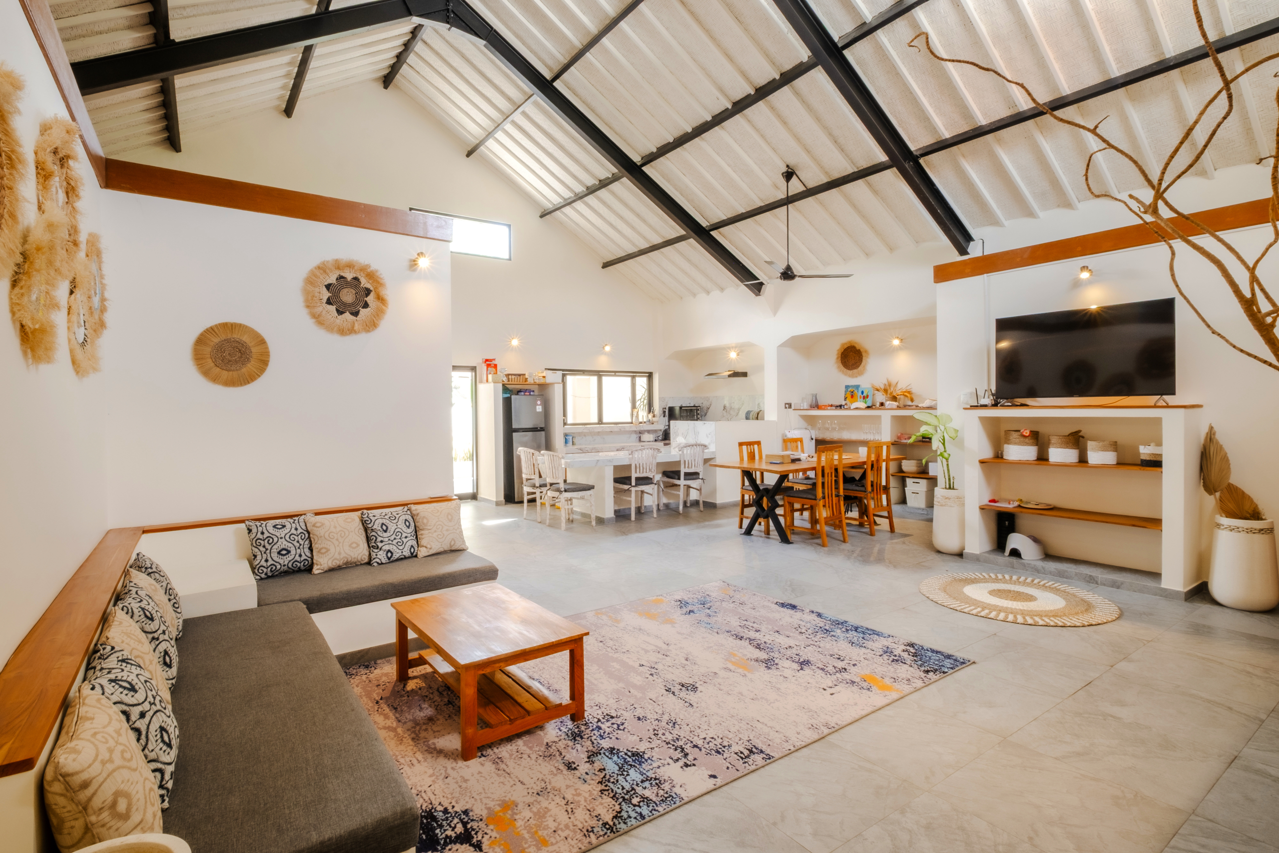 3BR Villa with Bungalow