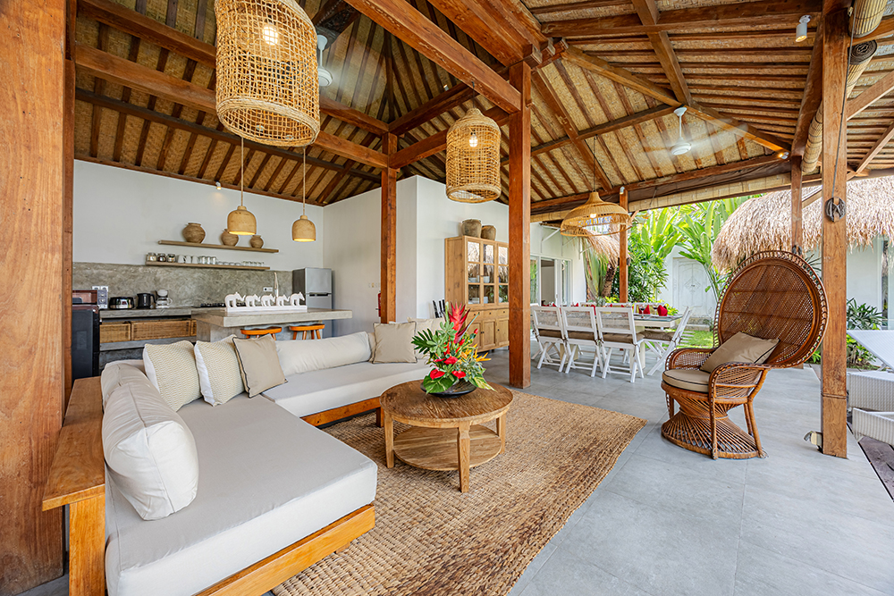 4BR Villa Near Seminyak Square