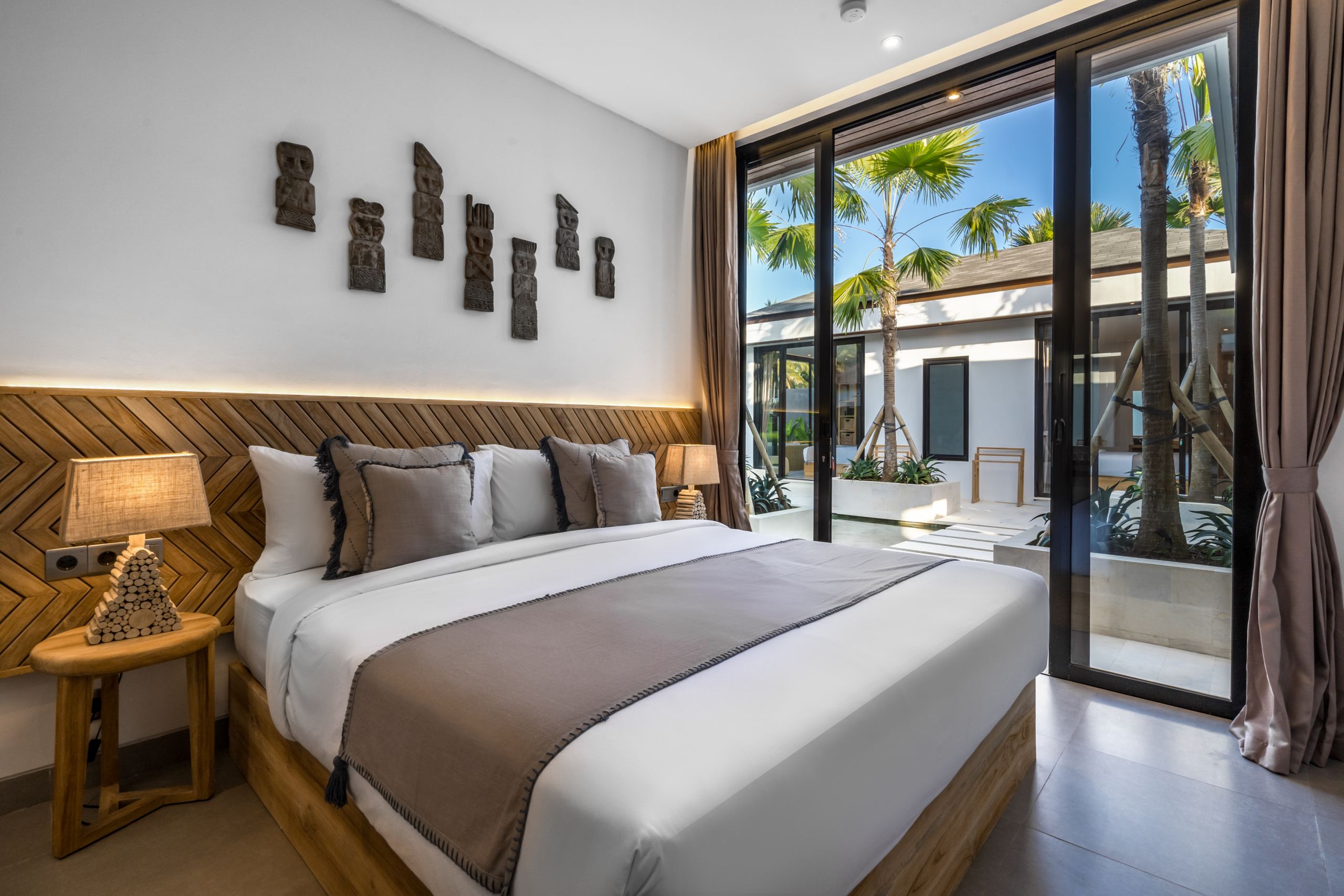 5-Bedroom Villa in Mas, Ubud – Rice Field Views & Rental Potential